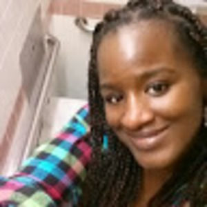 Meet your Posher, Amira